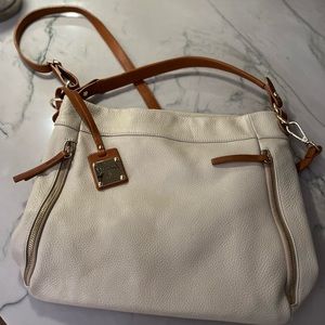 Valentina leather satchel/purse color cream and tan straps . Handles